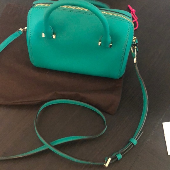 Kate Spade crossbody tote purse 💗 - Picture 4 of 5